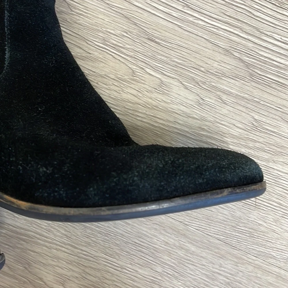 Steve Madden Black Suede Tyga Boots